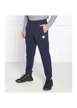 EA7 Spodnie dresowe | Regular Fit ze sklepu Gomez Fashion Store w kategorii Spodnie męskie - zdjęcie 164337128