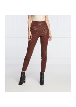 GUESS Spodnie PRISCILLA | Slim Fit ze sklepu Gomez Fashion Store w kategorii Spodnie damskie - zdjęcie 164338487
