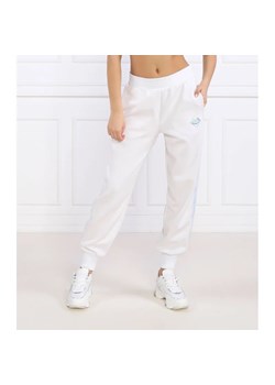 Armani Exchange Spodnie dresowe | Regular Fit ze sklepu Gomez Fashion Store w kategorii Spodnie damskie - zdjęcie 164339656