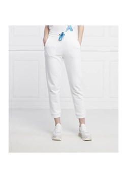 Armani Exchange Spodnie dresowe | Regular Fit ze sklepu Gomez Fashion Store w kategorii Spodnie damskie - zdjęcie 164340485