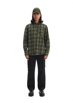 Cropp - Ciemnozielona koszula w kratę ADU.LTD - zielony ze sklepu Cropp w kategorii Koszule męskie - zdjęcie 164343096