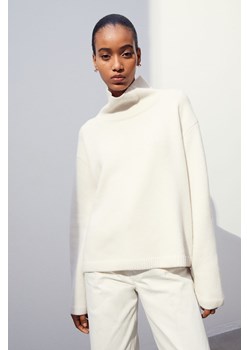 H & M - Sweter oversize z domieszką kaszmiru - Biały ze sklepu H&M w kategorii Swetry damskie - zdjęcie 164363619