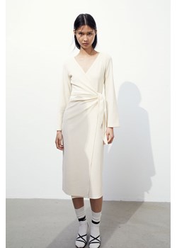 H & M - Kopertowa sukienka z dżerseju - Beżowy ze sklepu H&M w kategorii Sukienki - zdjęcie 164363637