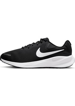 Męskie buty do biegania po asfalcie Nike Revolution 7 (bardzo szerokie) - Czerń ze sklepu Nike poland w kategorii Buty sportowe męskie - zdjęcie 164370366