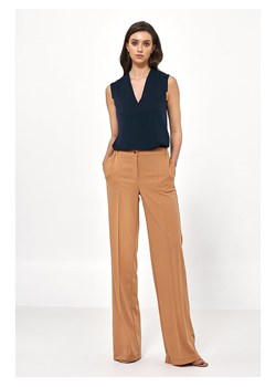 Nife Spodnie w kolorze jasnobrązowym ze sklepu Limango Polska w kategorii Spodnie damskie - zdjęcie 164371517
