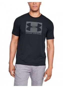 Męska koszulka treningowa UNDER ARMOUR BOXED SPORTSTYLE SS - czarna ze sklepu Sportstylestory.com w kategorii T-shirty męskie - zdjęcie 164420847