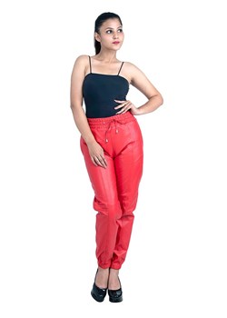 Isaco und Kawa Skórzane spodnie w kolorze czerwonym ze sklepu Limango Polska w kategorii Spodnie damskie - zdjęcie 164430729