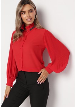 Czerwona Koszula z Luźnym i Plisowanym Rękawem Peolla ze sklepu Born2be Odzież w kategorii Koszule damskie - zdjęcie 164436446