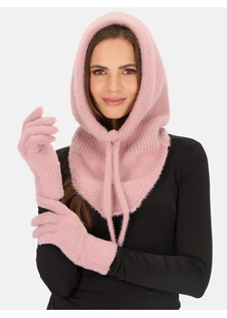 Miękka różowa czapka typu kaptur L'AF Blanka ze sklepu Eye For Fashion w kategorii Czapki zimowe damskie - zdjęcie 164498528