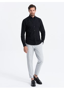 Klasyczna bawełniana koszula męska typu Oxford REGULAR – czarna V3  OM-SHOS-0114 ze sklepu ombre w kategorii Koszule męskie - zdjęcie 164505169