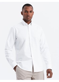 Klasyczna bawełniana koszula męska typu Oxford REGULAR – biała V1 OM-SHOS-0114 ze sklepu ombre w kategorii Koszule męskie - zdjęcie 164505187