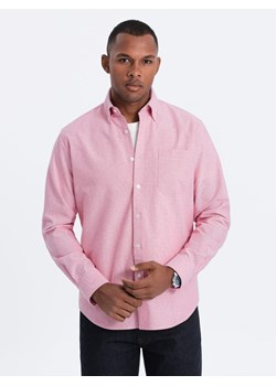 Bawełniana koszula męska typu Oxford z kieszonką REGULAR – różowa V3 OM-SHOS-0108 ze sklepu ombre w kategorii Koszule męskie - zdjęcie 164505206