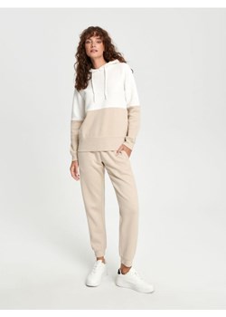 Sinsay - Spodnie dresowe - kremowy ze sklepu Sinsay w kategorii Spodnie damskie - zdjęcie 164549539
