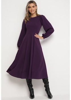 Fioletowa Rozkloszowana Midi Sukienka z Eleganckimi Luźnymi Rękawami Samriddhi ze sklepu Born2be Odzież w kategorii Sukienki - zdjęcie 164687476