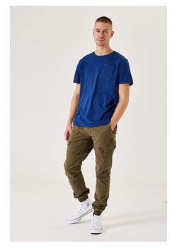 Garcia Koszulka w kolorze niebieskim ze sklepu Limango Polska w kategorii T-shirty męskie - zdjęcie 164696329