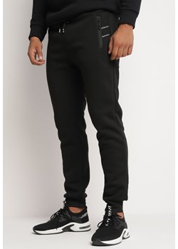 Czarne Spodnie Dresowe z Gumką w Pasie i Polarowym Wykończeniem Muzza ze sklepu Born2be Odzież w kategorii Spodnie męskie - zdjęcie 164789237