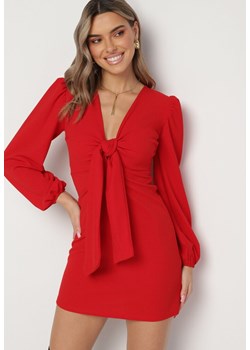 Czerwona Sukienka Mini z Głębokim Dekoltem z Wiązaniem i Bufiastymi Rękawami Upittra ze sklepu Born2be Odzież w kategorii Sukienki - zdjęcie 164789447