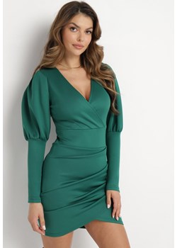 Zielona Asymetryczna Sukienka Mini z Kopertowym Dekoltem Keomia ze sklepu Born2be Odzież w kategorii Sukienki - zdjęcie 164797286