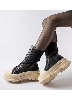 Czarne skarpetowe buty jasna podeszwa Vitto ze sklepu gemre w kategorii Workery damskie - zdjęcie 164800116