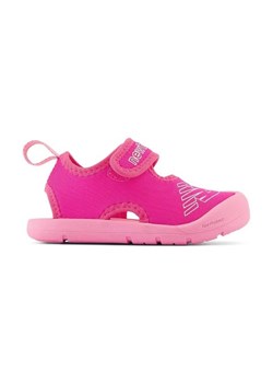 Sandały New Balance Jr Iocrsrae różowe ze sklepu ButyModne.pl w kategorii Sandały dziecięce - zdjęcie 164802909