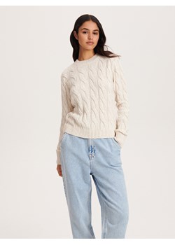 Reserved - Sweter o warkoczowym splocie - kremowy ze sklepu Reserved w kategorii Swetry damskie - zdjęcie 164876538