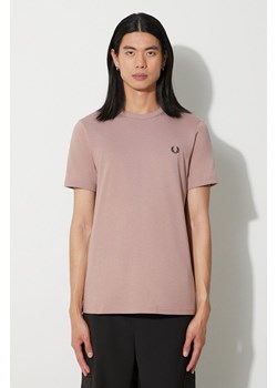 Fred Perry t-shirt bawełniany męski kolor różowy z aplikacją M3519.S52 ze sklepu PRM w kategorii T-shirty męskie - zdjęcie 164883085