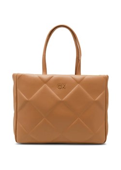 Calvin Klein Shopperka RE-LOCK QUILT TOTE LG ze sklepu Gomez Fashion Store w kategorii Torby Shopper bag - zdjęcie 164897697
