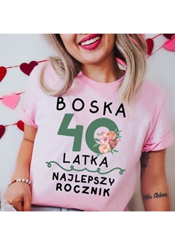 damska koszulka na 40 urodziny boska 40 najlepszy rocznik - kolor różowy ze sklepu Time For Fashion w kategorii Bluzki damskie - zdjęcie 164923359