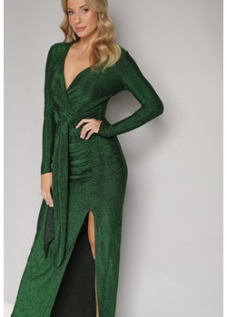 Zielona Sukienka Maxi z Kopertowym Dekoltem i Głębokim Wycięciem oraz Marszczeniami Kleviera ze sklepu Born2be Odzież w kategorii Sukienki - zdjęcie 165003326