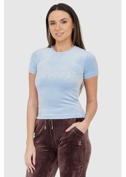 JUICY COUTURE Błękitny welurowy t-shirt z błyszczącym logo, Wybierz rozmiar M ze sklepu outfit.pl w kategorii Bluzki damskie - zdjęcie 165009156