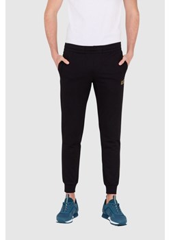 EA7 Czarne męskie spodnie dresowe z małym logo, Wybierz rozmiar XXL ze sklepu outfit.pl w kategorii Spodnie męskie - zdjęcie 165009419