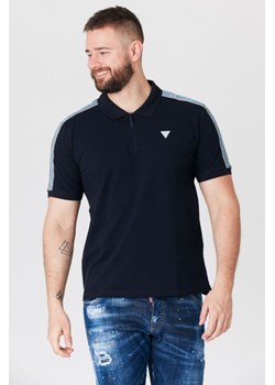 GUESS Granatowa koszulka polo z lampasami, Wybierz rozmiar M ze sklepu outfit.pl w kategorii T-shirty męskie - zdjęcie 165010138