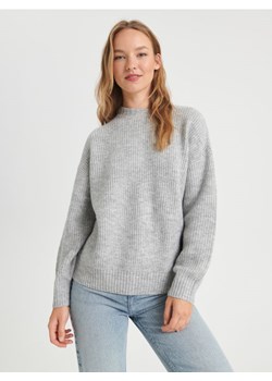 Sinsay - Sweter w prążki - szary ze sklepu Sinsay w kategorii Swetry damskie - zdjęcie 165016976