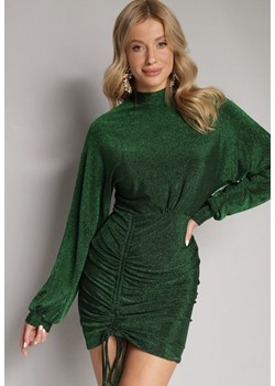 Zielona Błyszcząca Sukienka z Marszczeniem i Półgolfem Bafta ze sklepu Born2be Odzież w kategorii Sukienki - zdjęcie 165017308