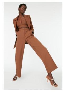 trendyol Spodnie w kolorze brązowym ze sklepu Limango Polska w kategorii Spodnie damskie - zdjęcie 165030696