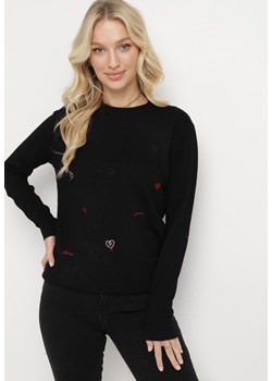 Czarny Sweter z Kaszmirem i Naszywkami w Serca Juviena ze sklepu Born2be Odzież w kategorii Swetry damskie - zdjęcie 165158167