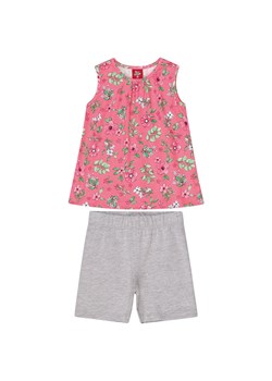 Komplet dziewczęcy t-shirt w kwiatki  i różowe spodenki ze sklepu 5.10.15 w kategorii Komplety niemowlęce - zdjęcie 165180178