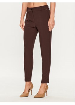 Maryley Spodnie materiałowe 23IB52Z/41CO Brązowy Regular Fit ze sklepu MODIVO w kategorii Spodnie damskie - zdjęcie 165231849