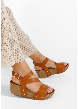 Camelowe sandały na platformie Thalia ze sklepu Zapatos w kategorii Sandały damskie - zdjęcie 165297268