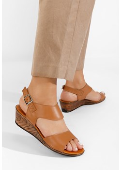 Camelowe sandały damskie skórzane Azara ze sklepu Zapatos w kategorii Sandały damskie - zdjęcie 165299847