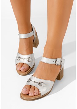 Srebrne sandały damskie skórzane Deandra ze sklepu Zapatos w kategorii Sandały damskie - zdjęcie 165300785