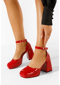 Czerwone czółenka na słupku Ibia ze sklepu Zapatos w kategorii Czółenka - zdjęcie 165300865
