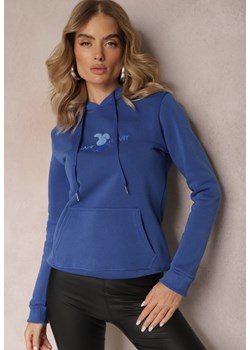 Niebieska Ocieplona Bluza z Kapturem Ozdobiona Naszywką i Napisem Eirellia ze sklepu Renee odzież w kategorii Bluzy damskie - zdjęcie 165334438