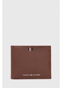 Tommy Hilfiger portfel skórzany męski kolor brązowy AM0AM11854 ze sklepu ANSWEAR.com w kategorii Portfele męskie - zdjęcie 165385335