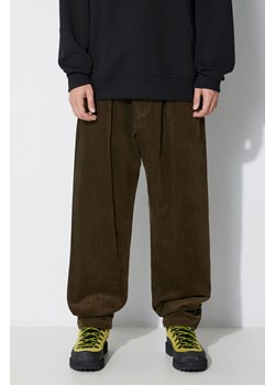 Engineered Garments spodnie sztruksowe Carlyle Pant kolor zielony proste 23F1F012.WP009 ze sklepu PRM w kategorii Spodnie męskie - zdjęcie 165393069