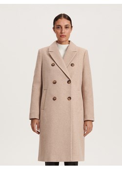 Reserved - Dwurzędowy płaszcz - beżowy ze sklepu Reserved w kategorii Płaszcze damskie - zdjęcie 165419217