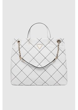 GUESS Duża pikowana biała torebka cessily ze sklepu outfit.pl w kategorii Torby Shopper bag - zdjęcie 165515857
