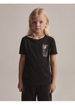 Koszulka DKR K PATCH Czarny 122-128 ze sklepu Diverse w kategorii T-shirty chłopięce - zdjęcie 165621046