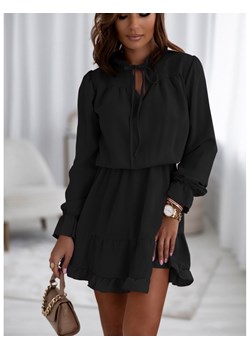 Sukienka z falbanami CARLA - czarna ze sklepu magmac.pl w kategorii Sukienki - zdjęcie 165651986