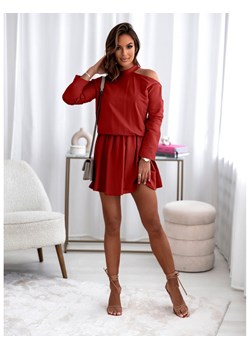 Sukienka dresowa z chokerem CHORI - czerwona ze sklepu magmac.pl w kategorii Sukienki - zdjęcie 165652887